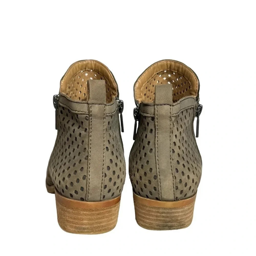 Lucky Brand Basel3 Ankle Boots Size 8 Nubuck Suede Perforated Gray Side Zips - Picture 5 of 10